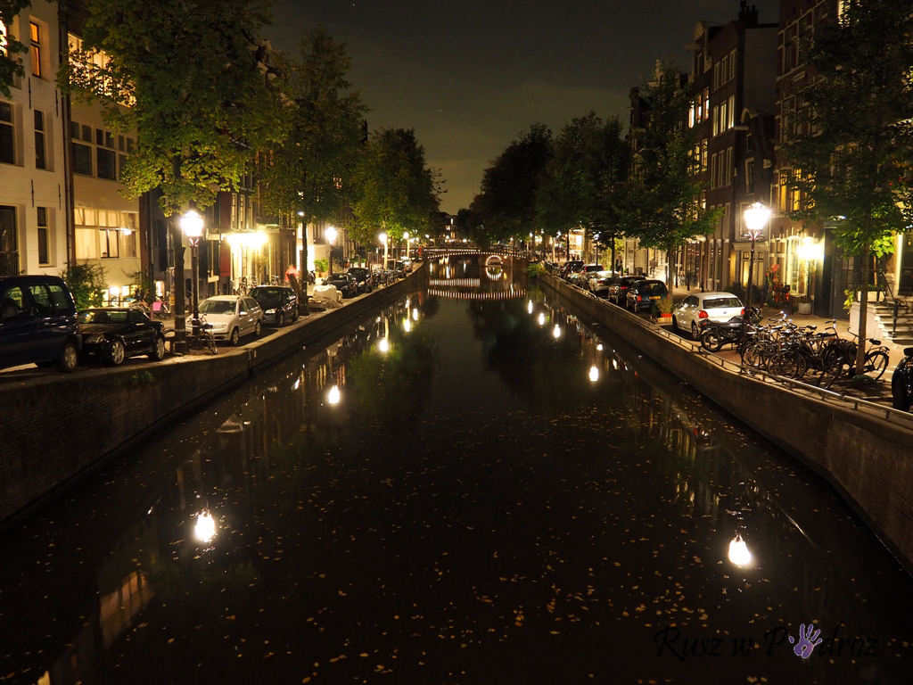 Amsterdam nocą