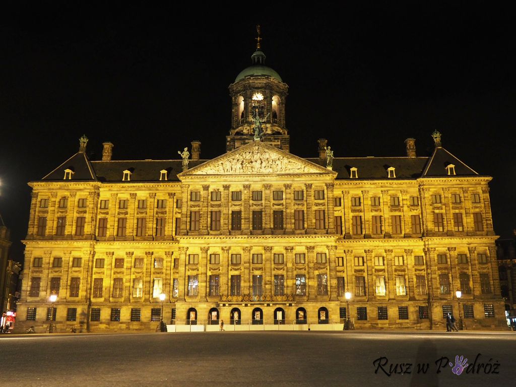 Amsterdam nocą