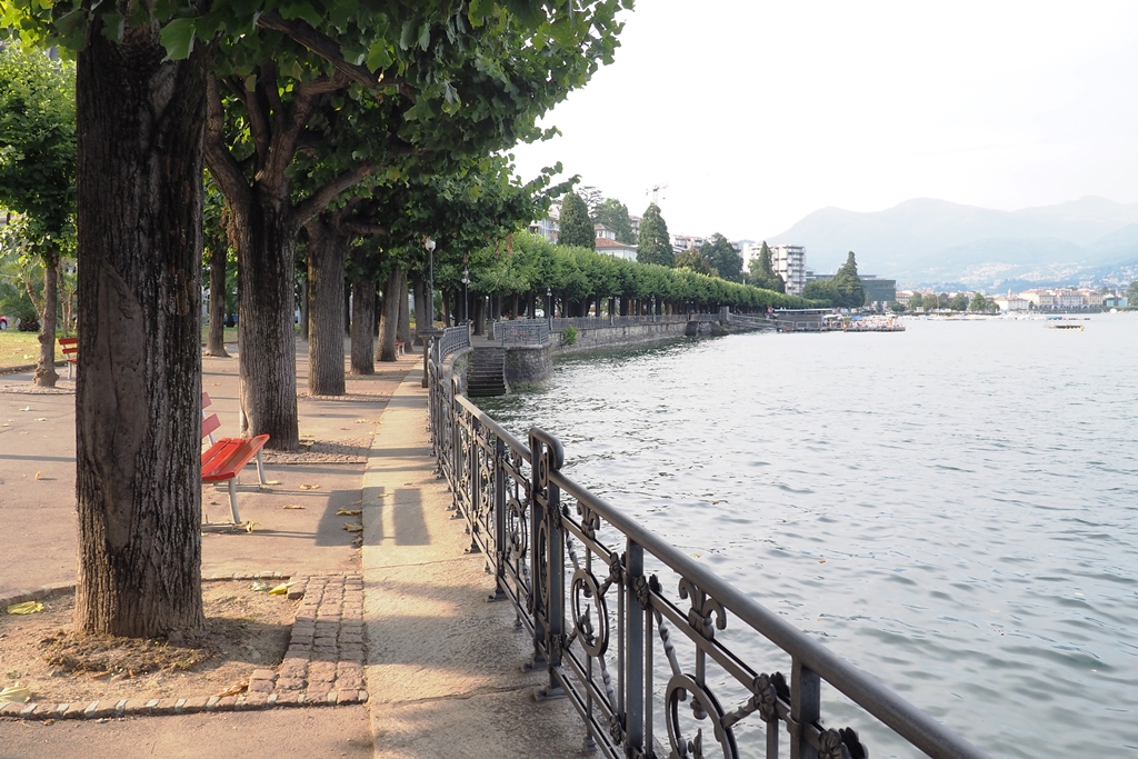 Promenada prowadząca od Paradiso do centrum Lugano.